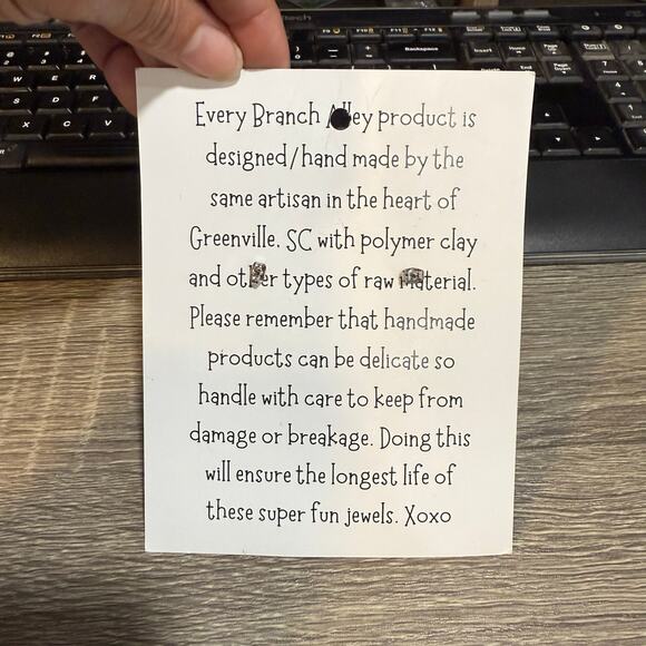 Branch Alley Pink Abstract Animal Print Handmade Dangle Earrings NWT - Picture 4 of 7